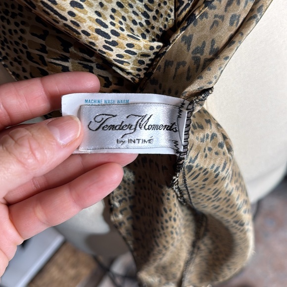 VINTAGE leopard bodysuit - Picture 6 of 7